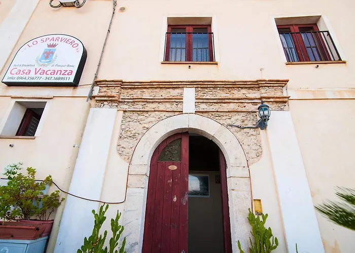 住宿加早餐酒店 Lo Sparviero 3*