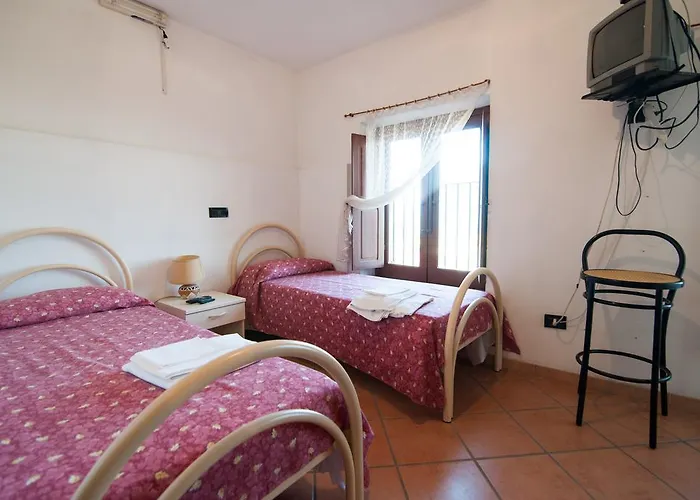 住宿加早餐酒店 Lo Sparviero 3*